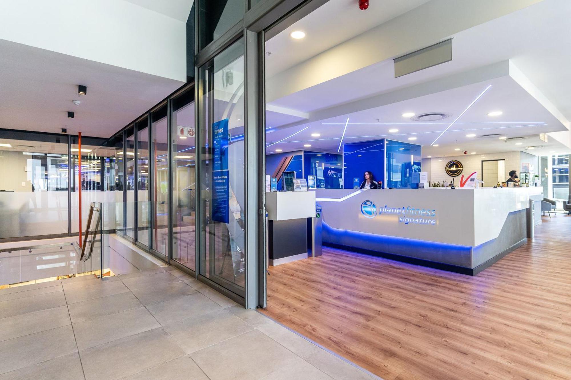 The Rose 307: Modern With Pool * Cape Town